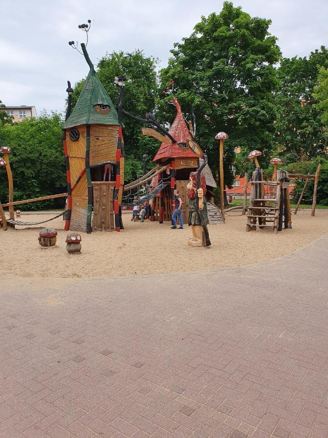 Blue Chili 08 - Magdeburg 2-Zimmer Altbau, Wi-Fi, 5 Pax Екстериор снимка